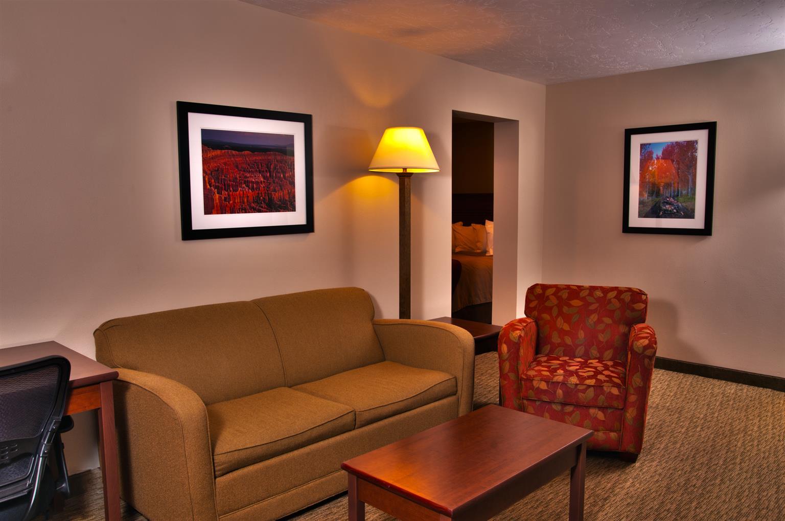 Best Western Town And Country Inn Cedar City Bilik gambar