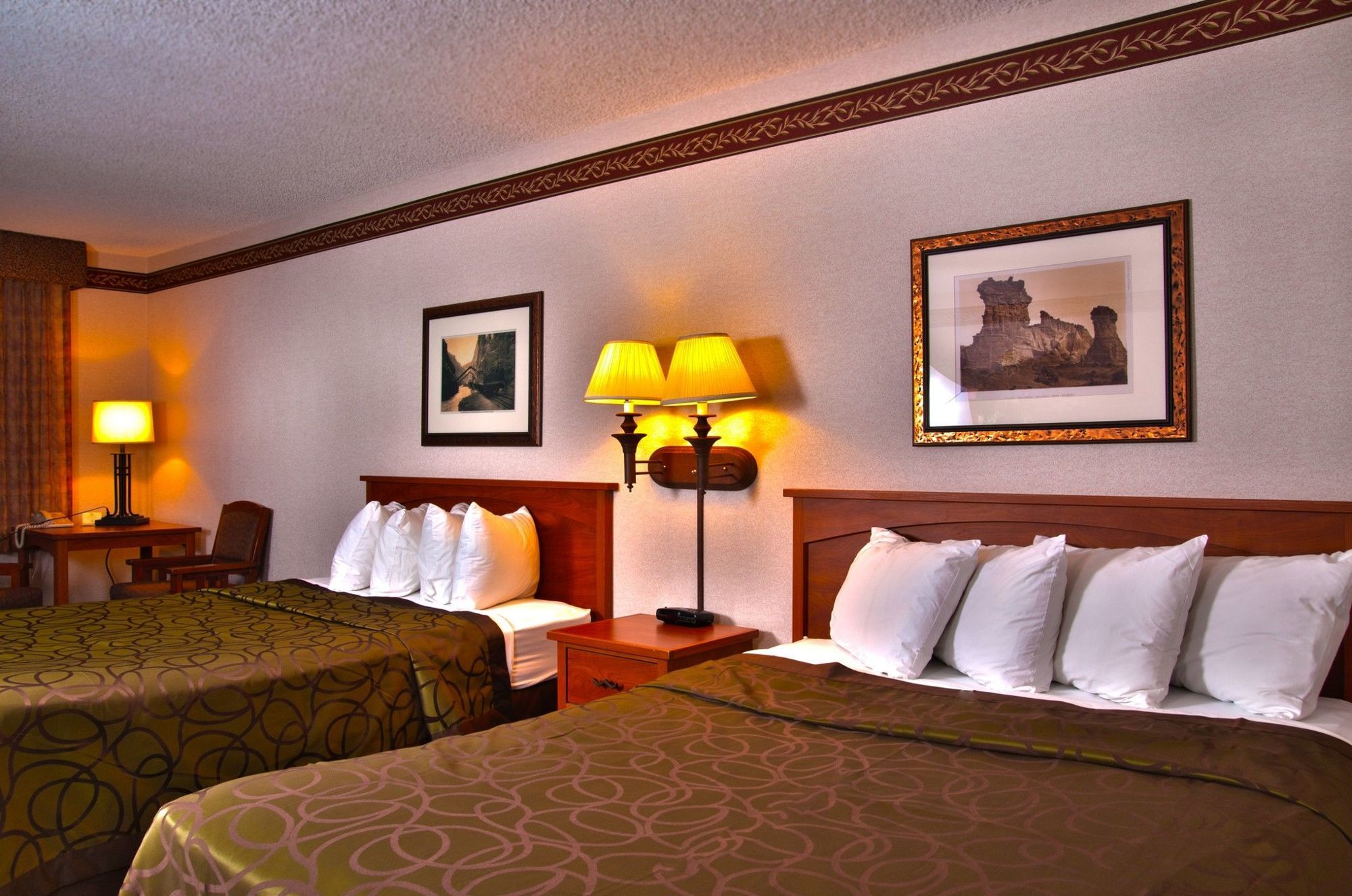 Best Western Town And Country Inn Cedar City Bilik gambar